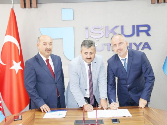 Kütahya İl Milli Eğitim Müdürlüğü ve İŞKUR arasında TYP protokolü