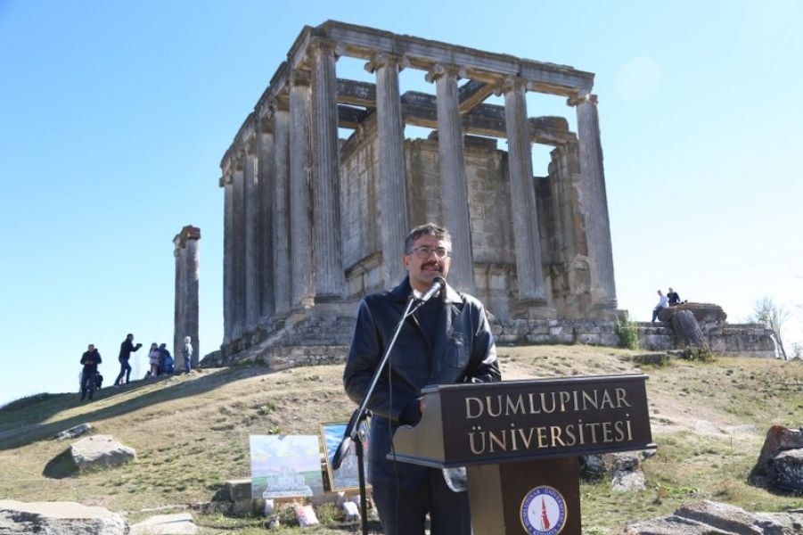  VALİ ALİ ÇELİK, AİZANOİ’DE SERAMİK ÇALIŞTAYINA KATILDI